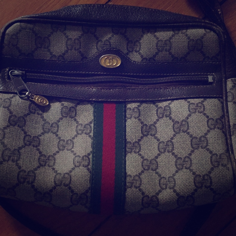 Gucci purse